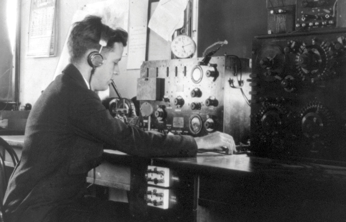 Leonard Clippard, 1930 - Radio