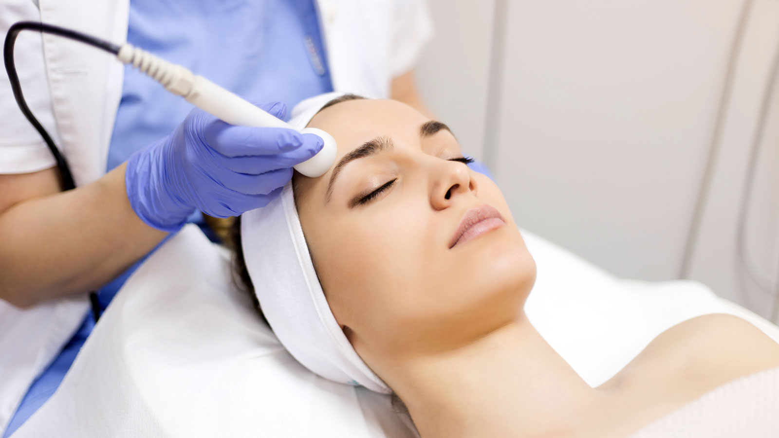 Monopolar RF Equipment for Collagen Regeneration